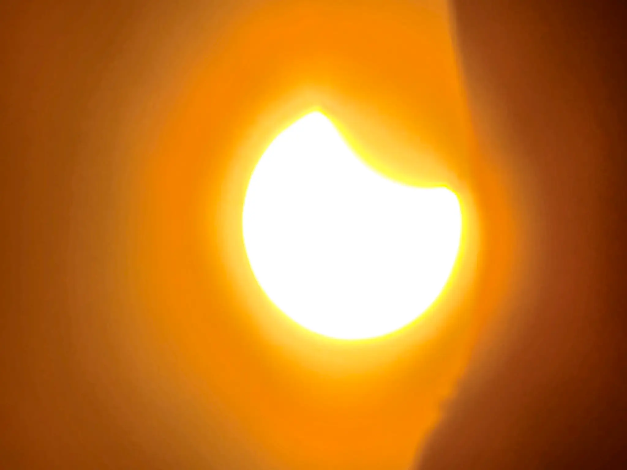 Zatmenie Slnka vo Vranove nad Topľou.