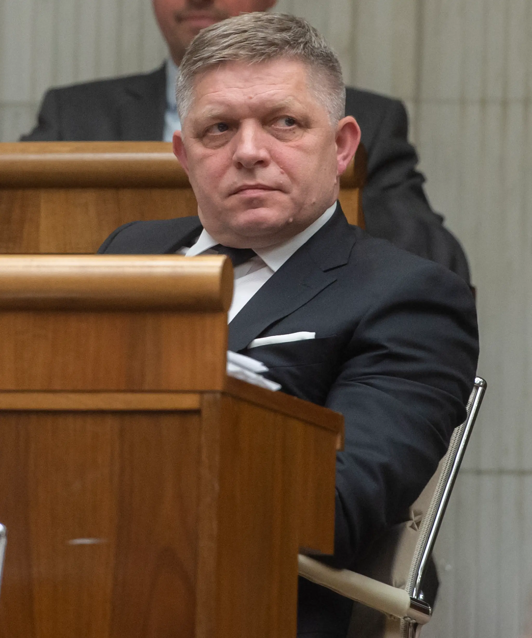 Robert Fico (Smer-SD) počas hlasovania o jeho vydaní na väzobné stíhanie.