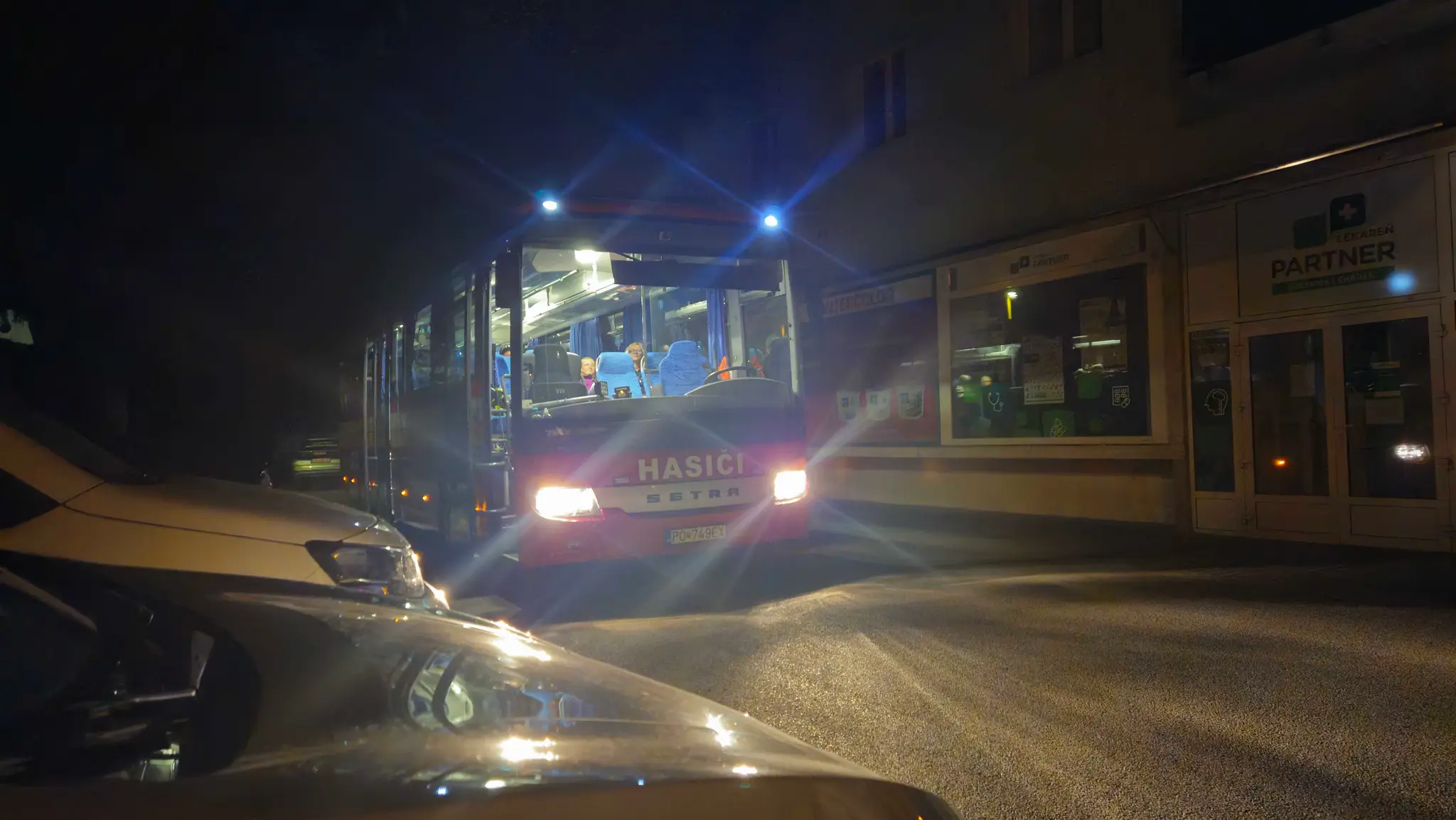 Evakuačný autobus.
