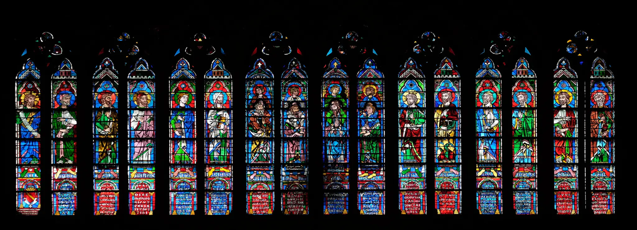Interiér katedrály Notre-Dame
