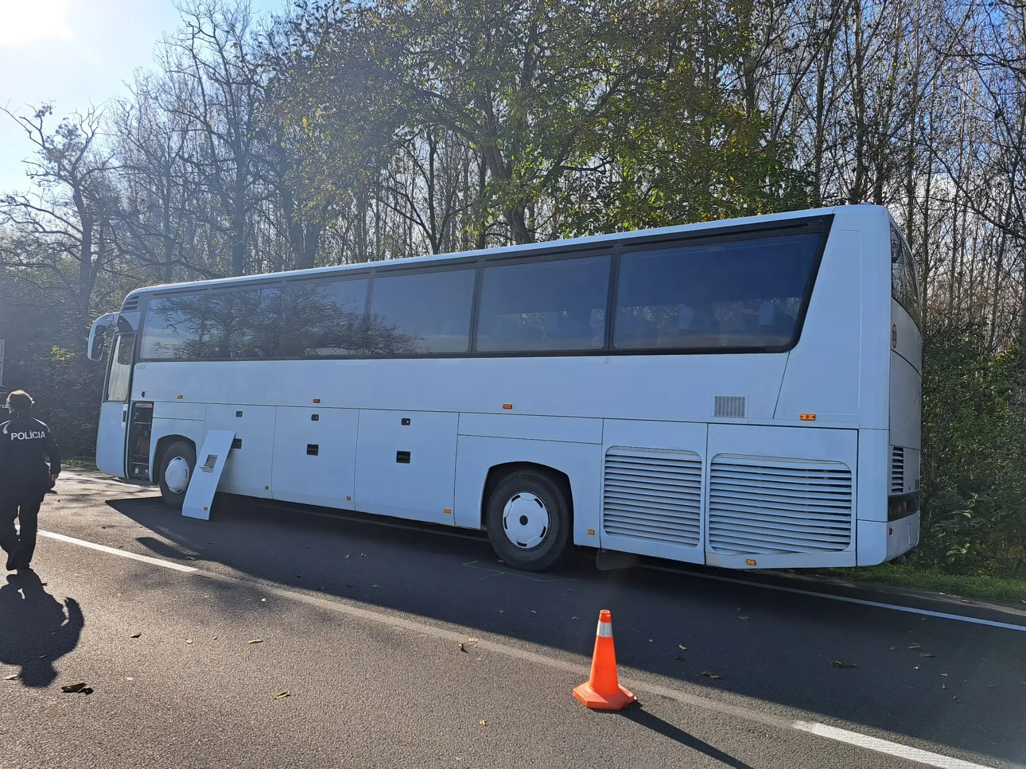 Nehoda autobusu.