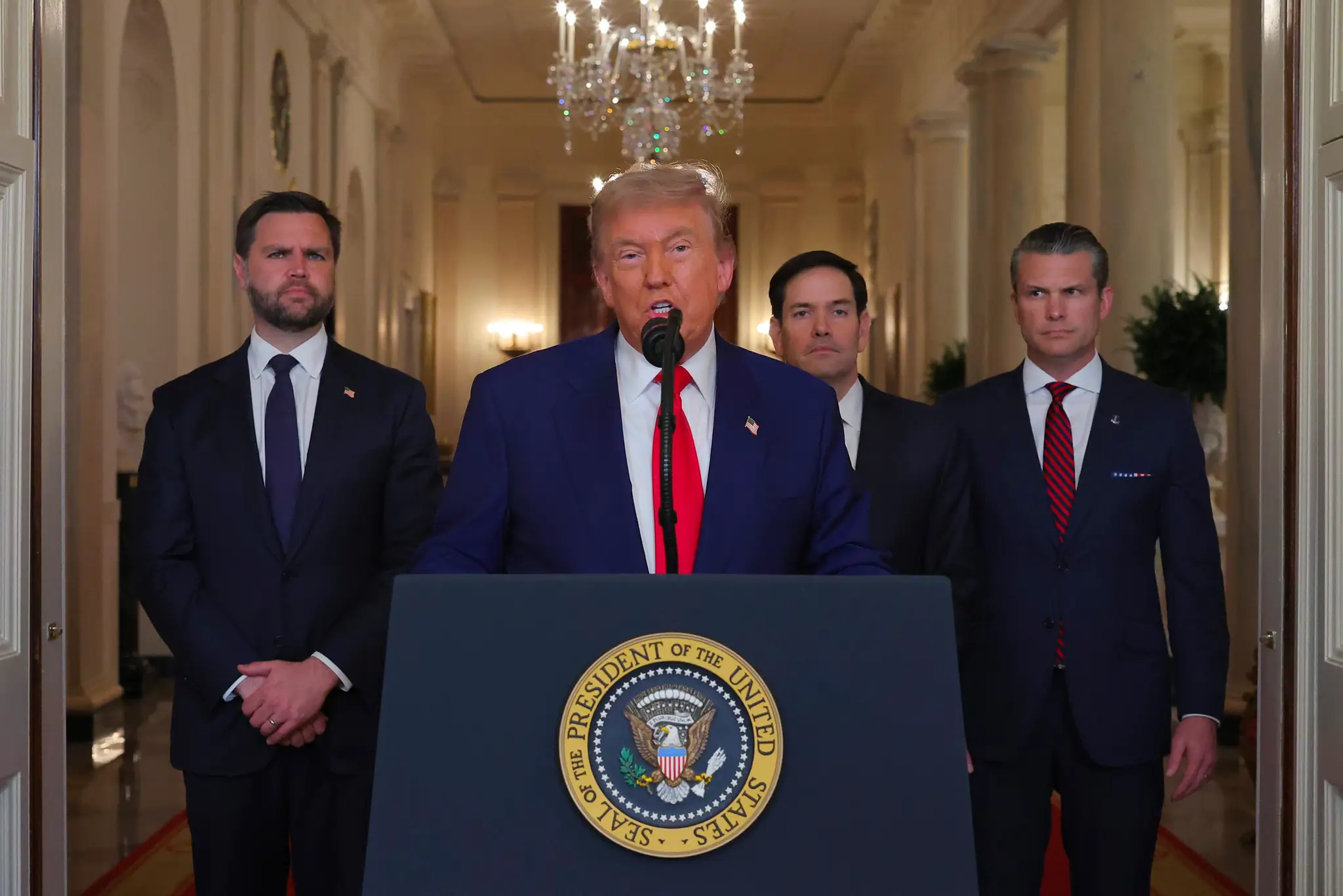 Donald Trump vystúpil po útoku v Bielom dome s krátkym prejavom