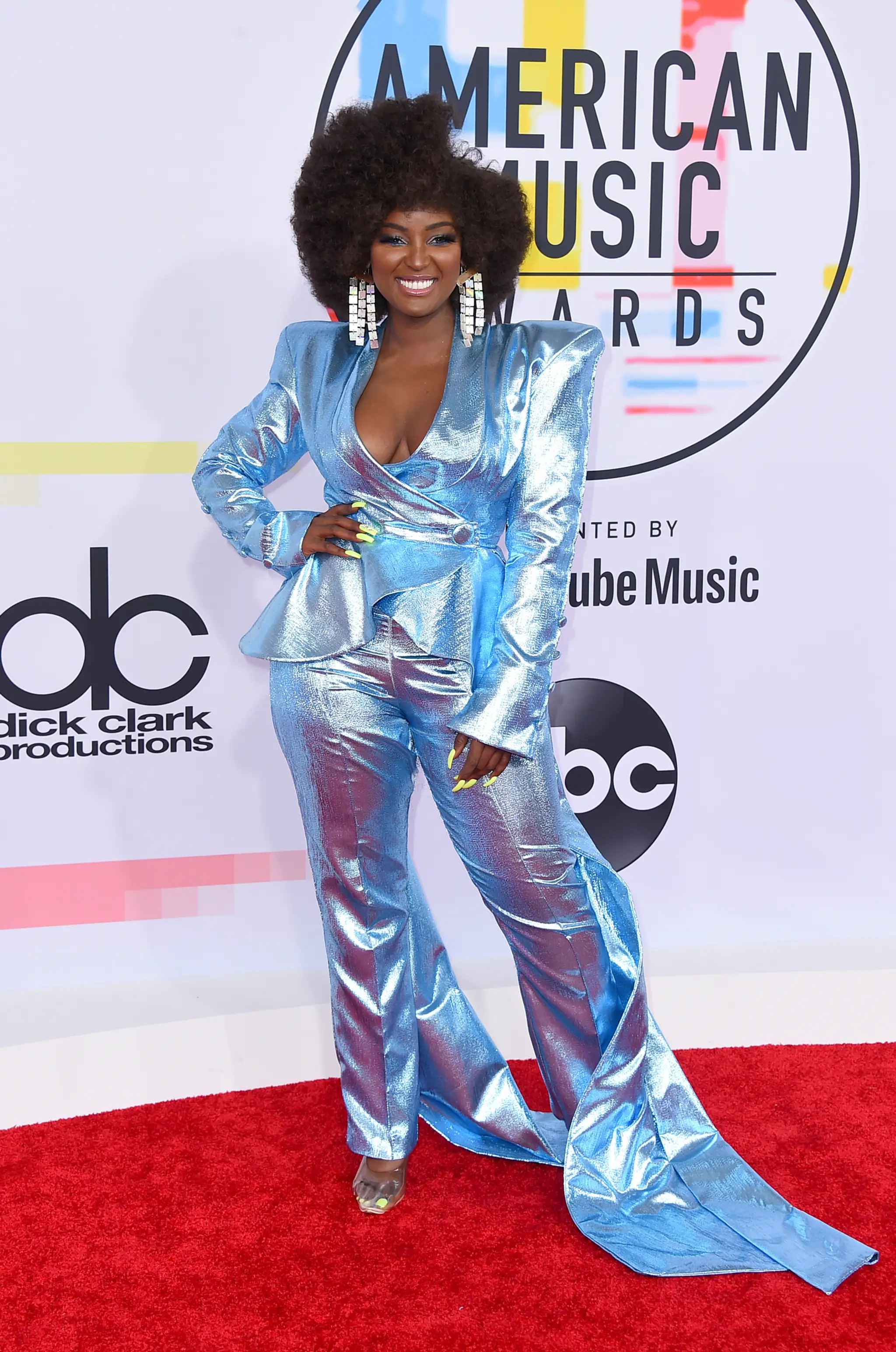 Amara La Negra na AMAs 2018