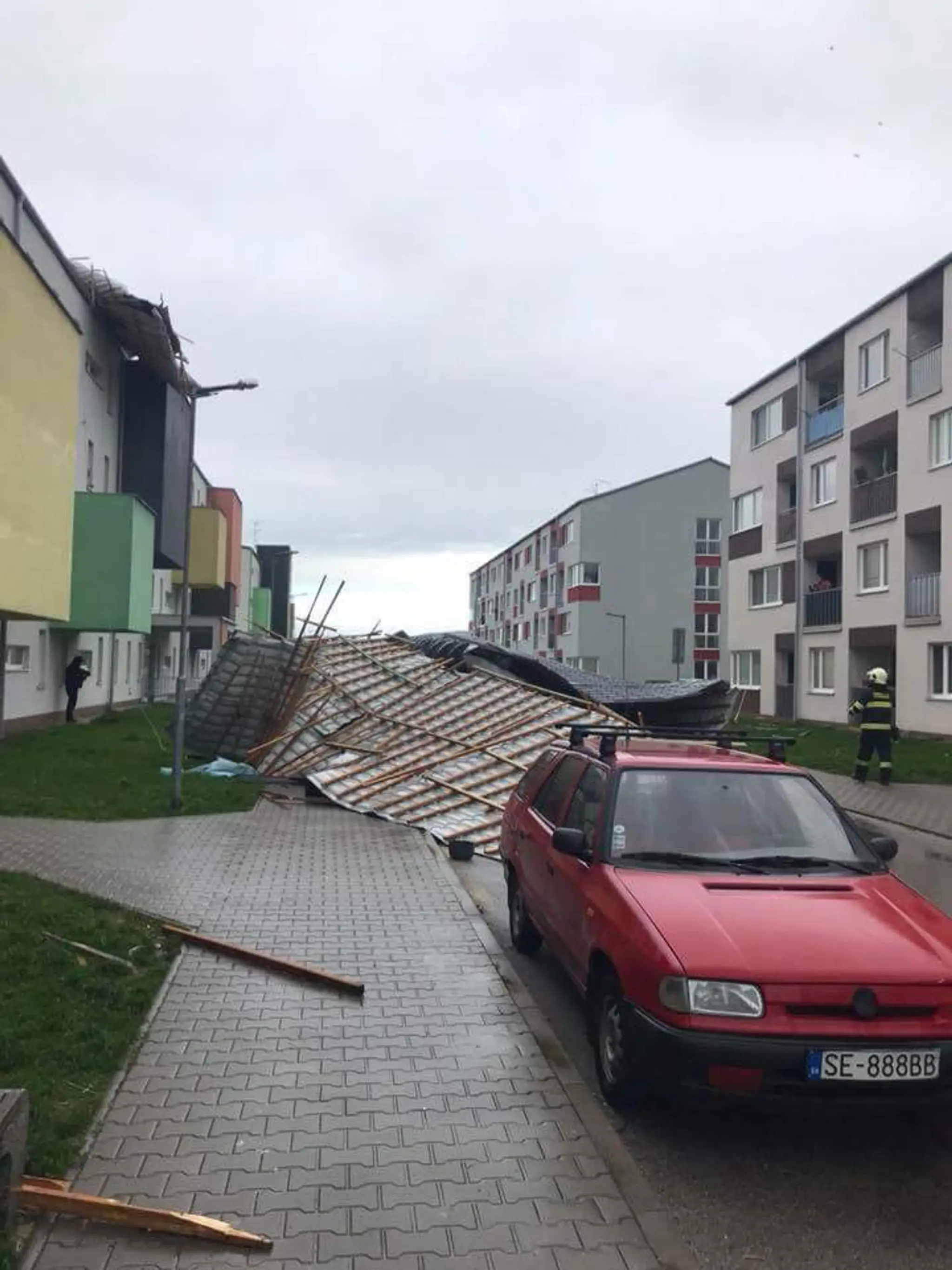 Nehoda pri Liptovských Sliačoch.