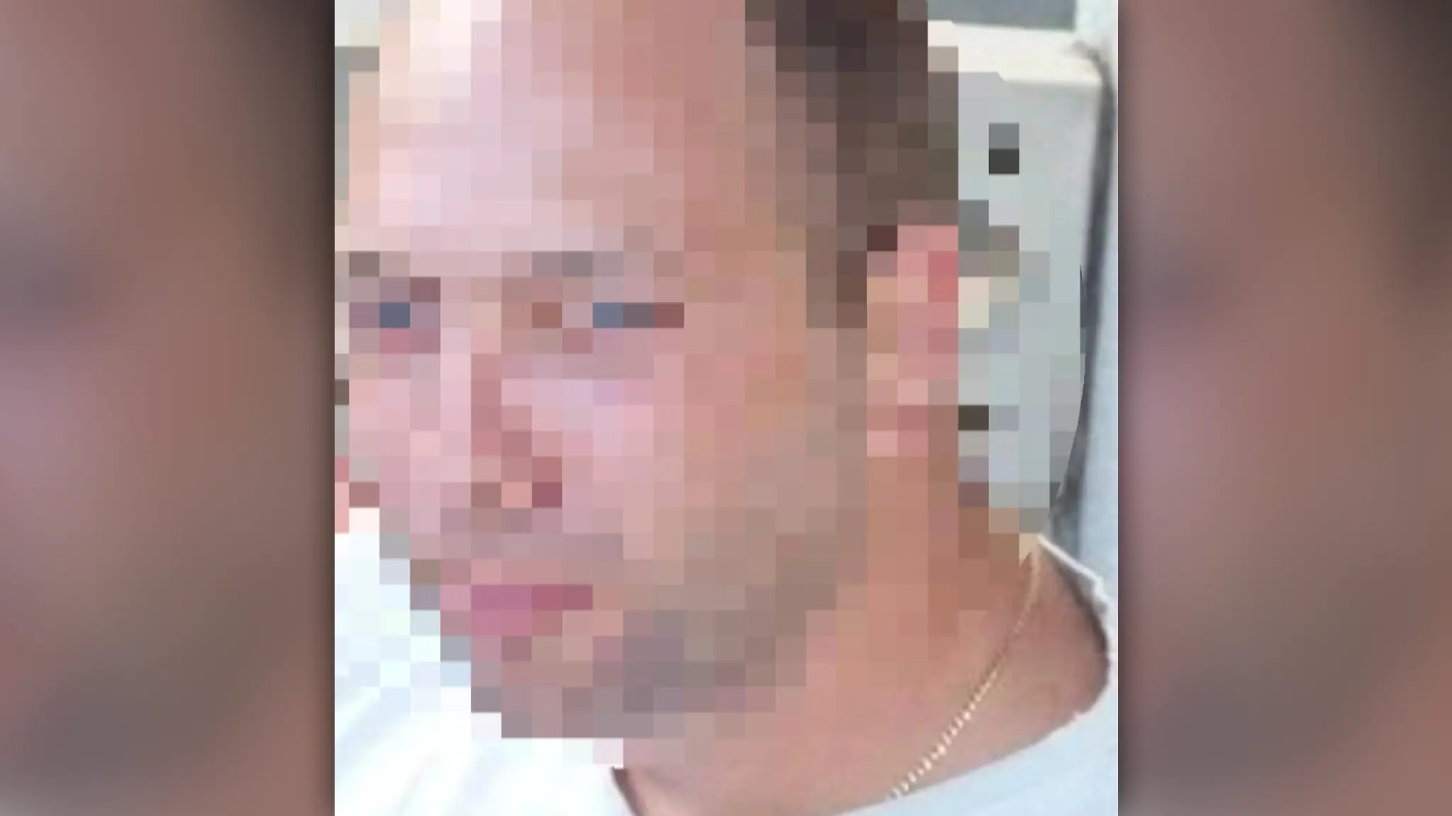 Na snímke Tomáš, ktorý je podozrivý z vraždy rodičov.