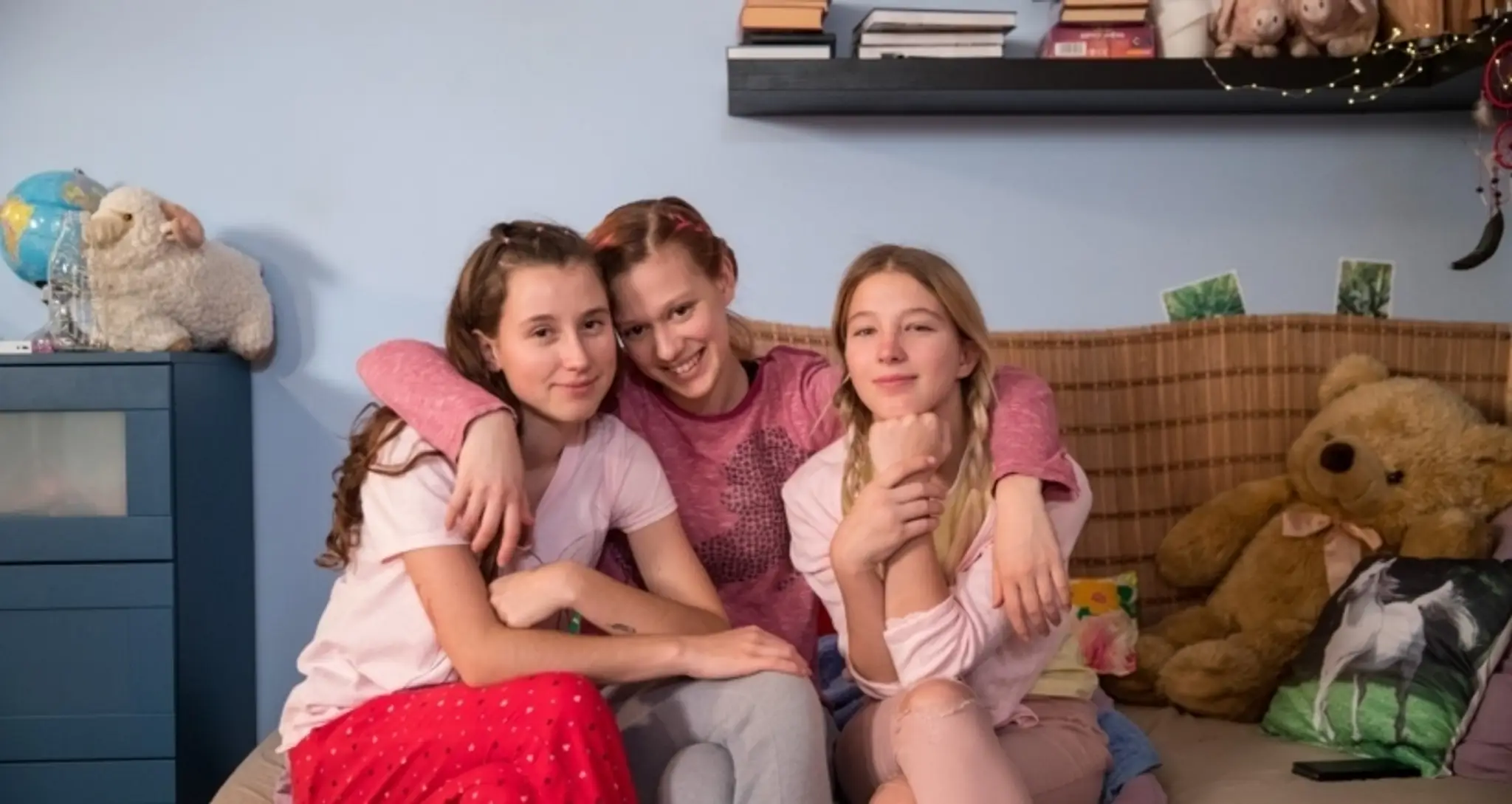 Herečky Anežka Pithartová, Tereza Těžká a Sabina Dlouhá.