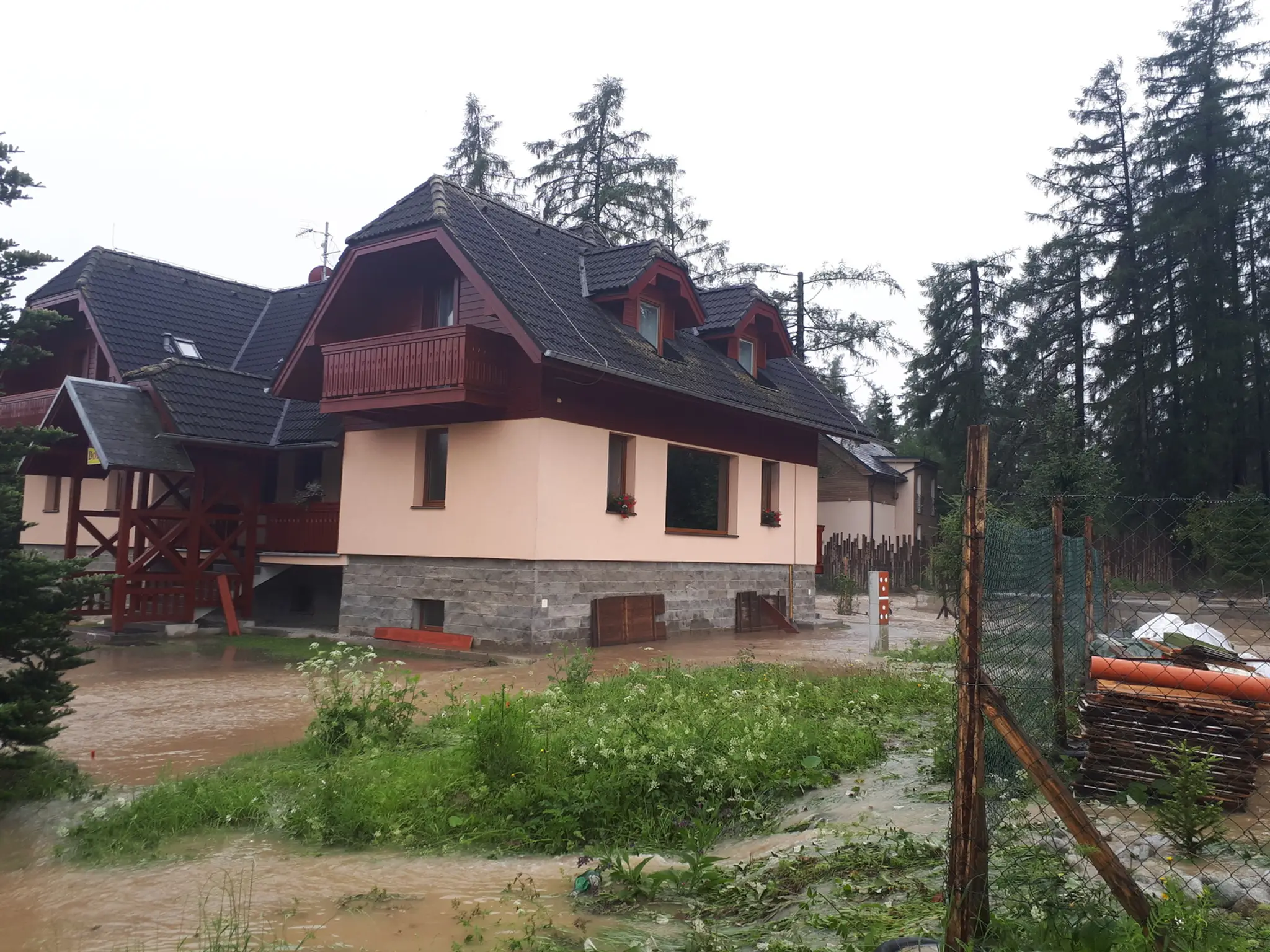 Zatopená Stará Lesná