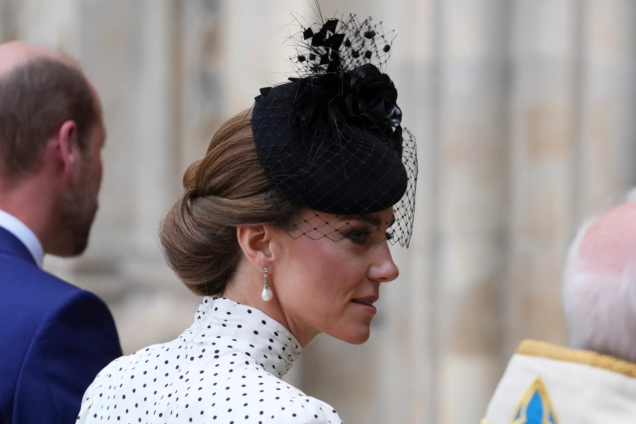 Princezná Kate si pripomenula koniec vojny s ostatnými členmi rodiny. Stavila na dojemný detail