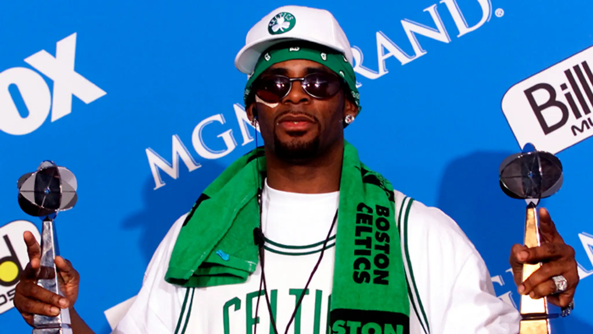 Americký R&B spevák R. Kelly na archívnej snímke.