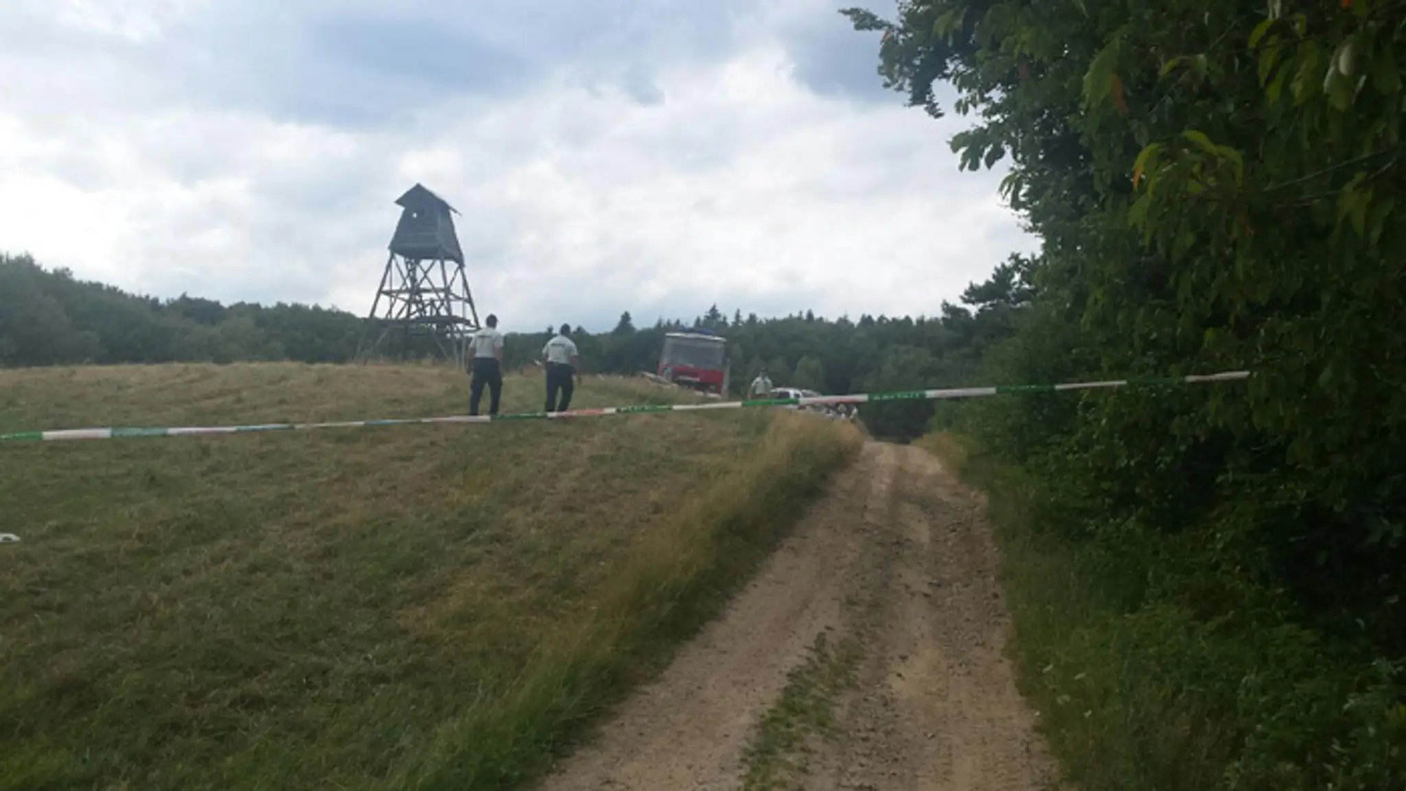 Ohradené miesto v katastri obce Geraltov po páde vojenského vrtuľníka MI-17.