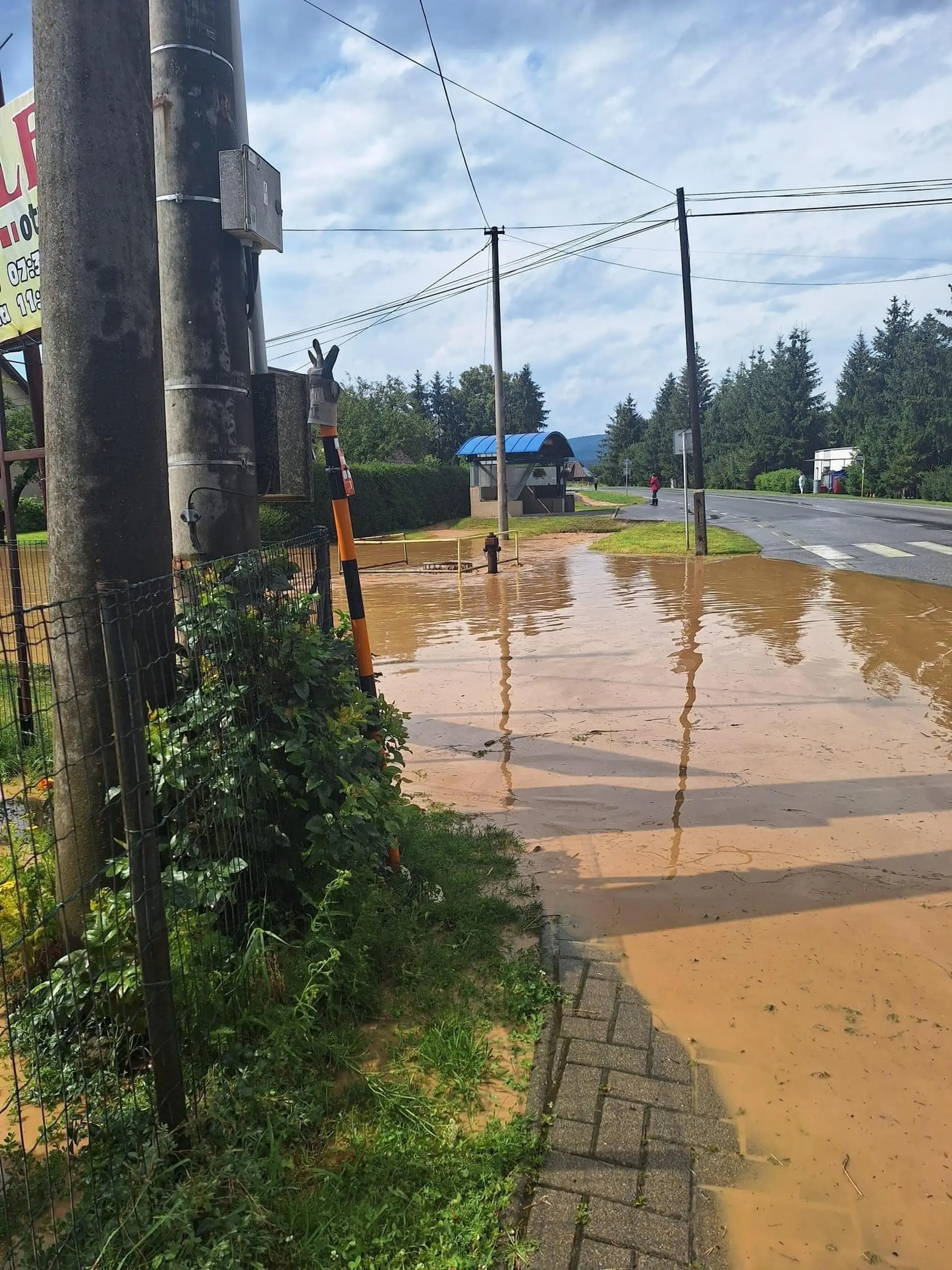 Obec Zborov po búrke. Zdroj: Zborov Online