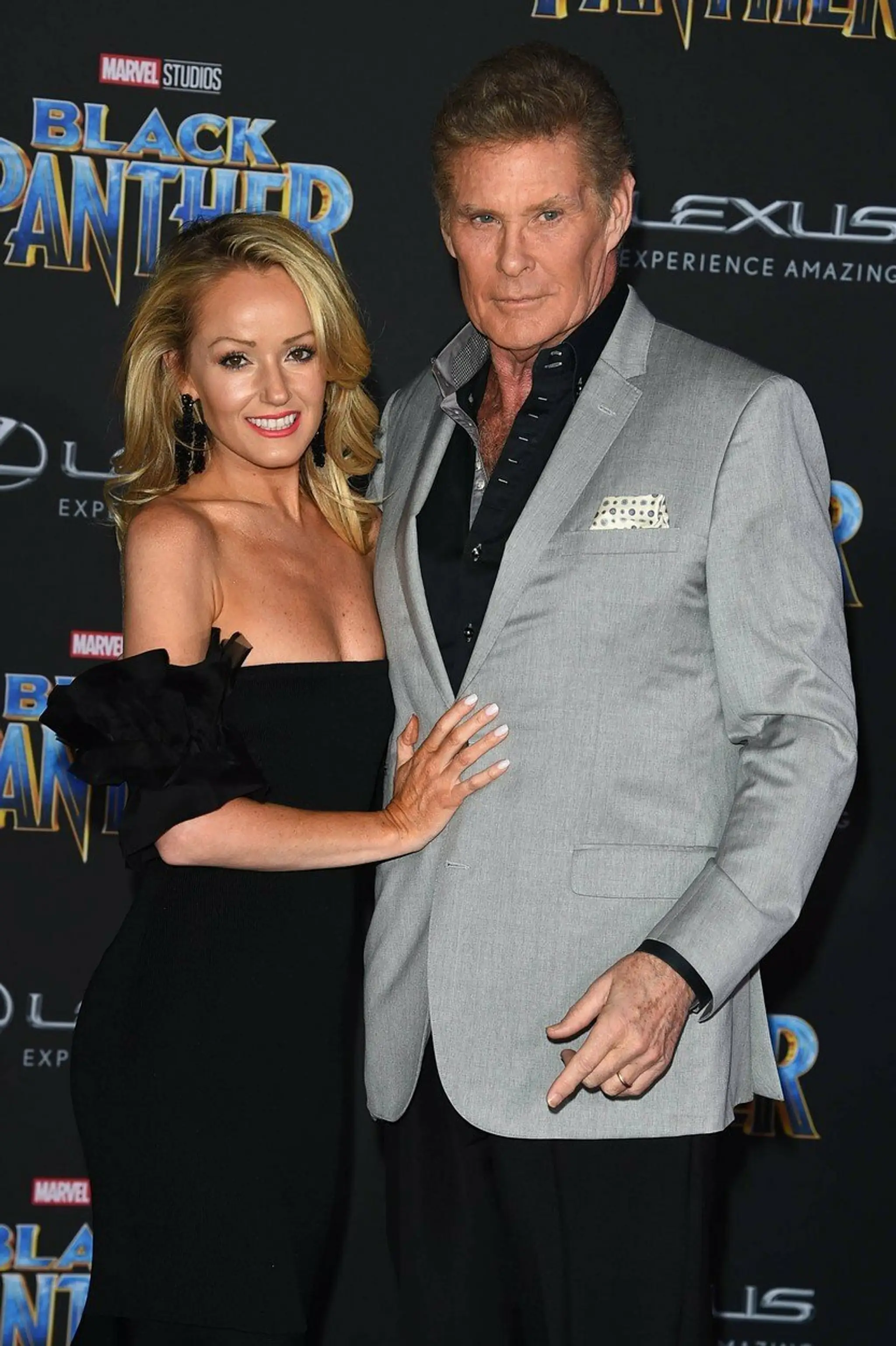 Tretia manželka Davida Hasselhofa, Hayley Roberts, je od neho mladšia o 27 rokov.