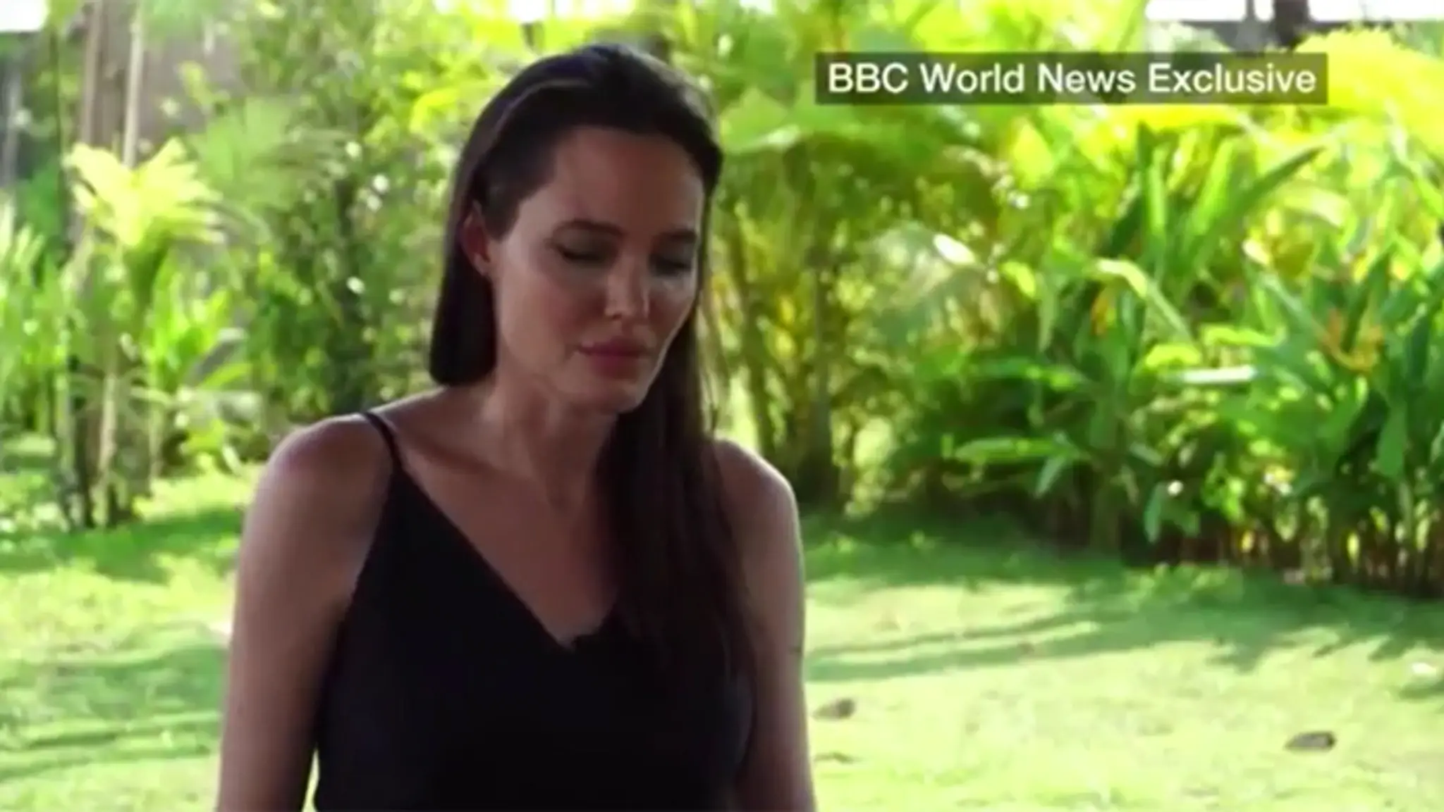 Angelina Jolie po prvýkrát prehovorila o rozvode s Bradom Pittom.