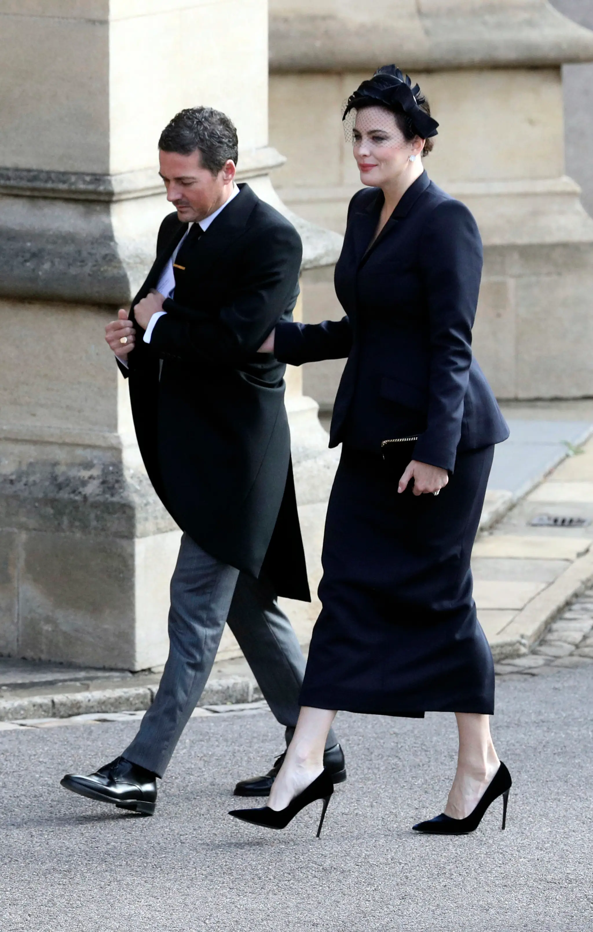 Liv Tyler na kráľovskej svadbe.