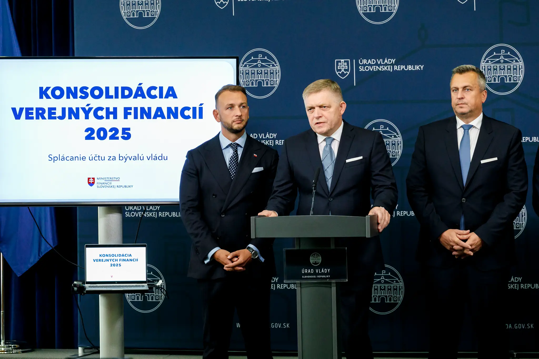 Tlačová konferencia ku konsolidačným opatreniam