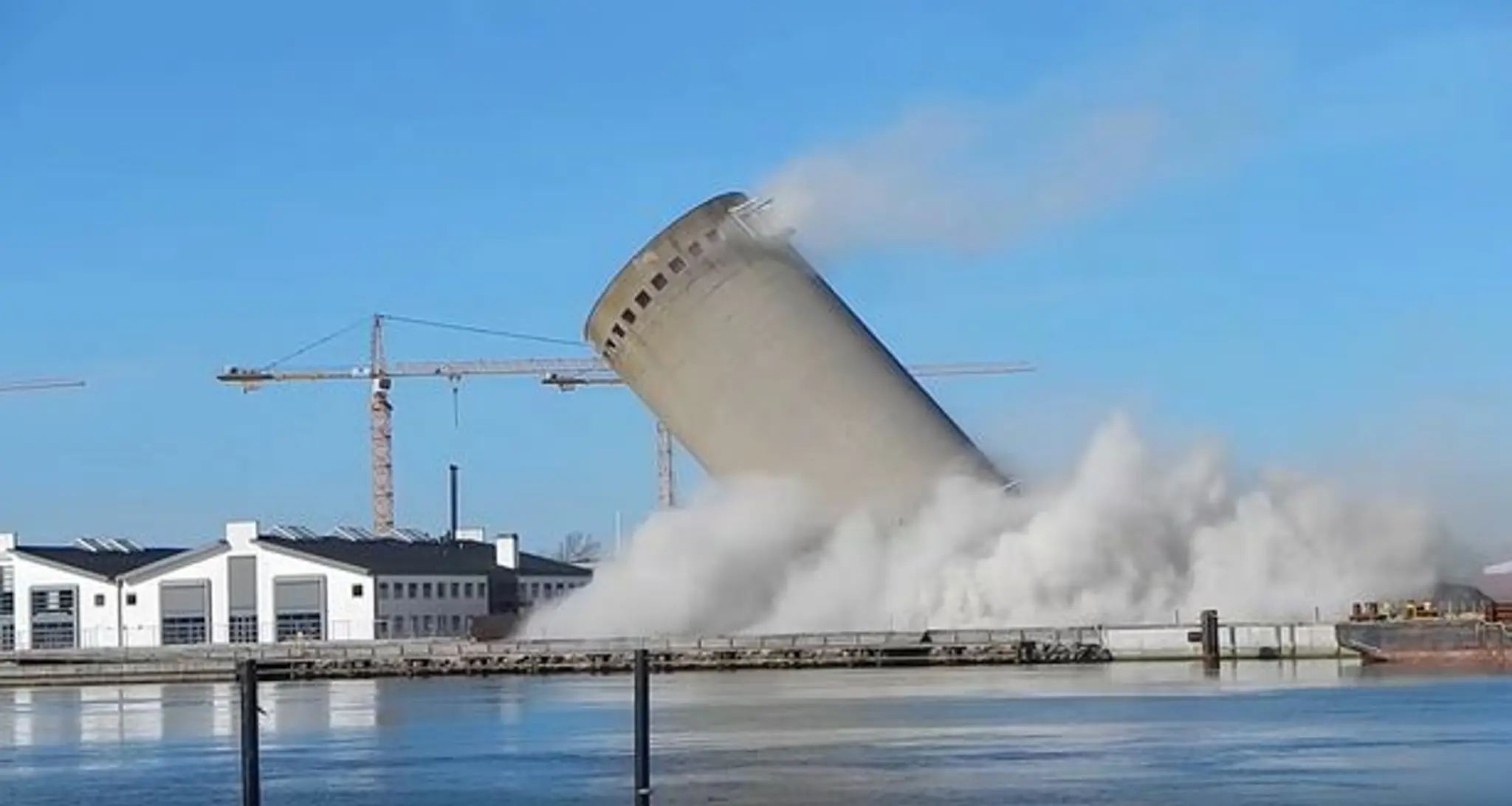 Demolácia veže v dánskom prístavnom meste Vordingborg