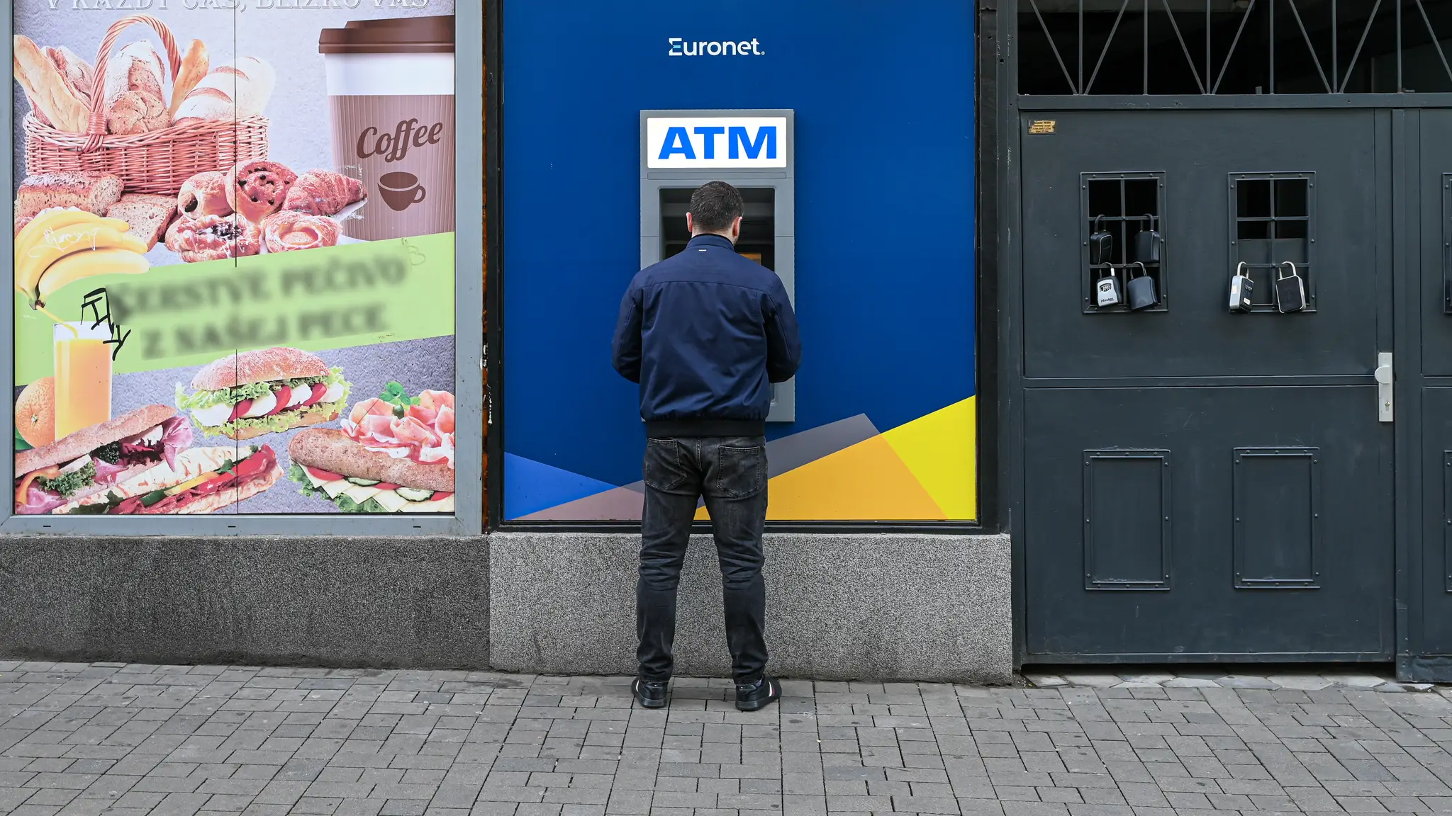 Bankomat od spoločnosti Euronet (ATM)