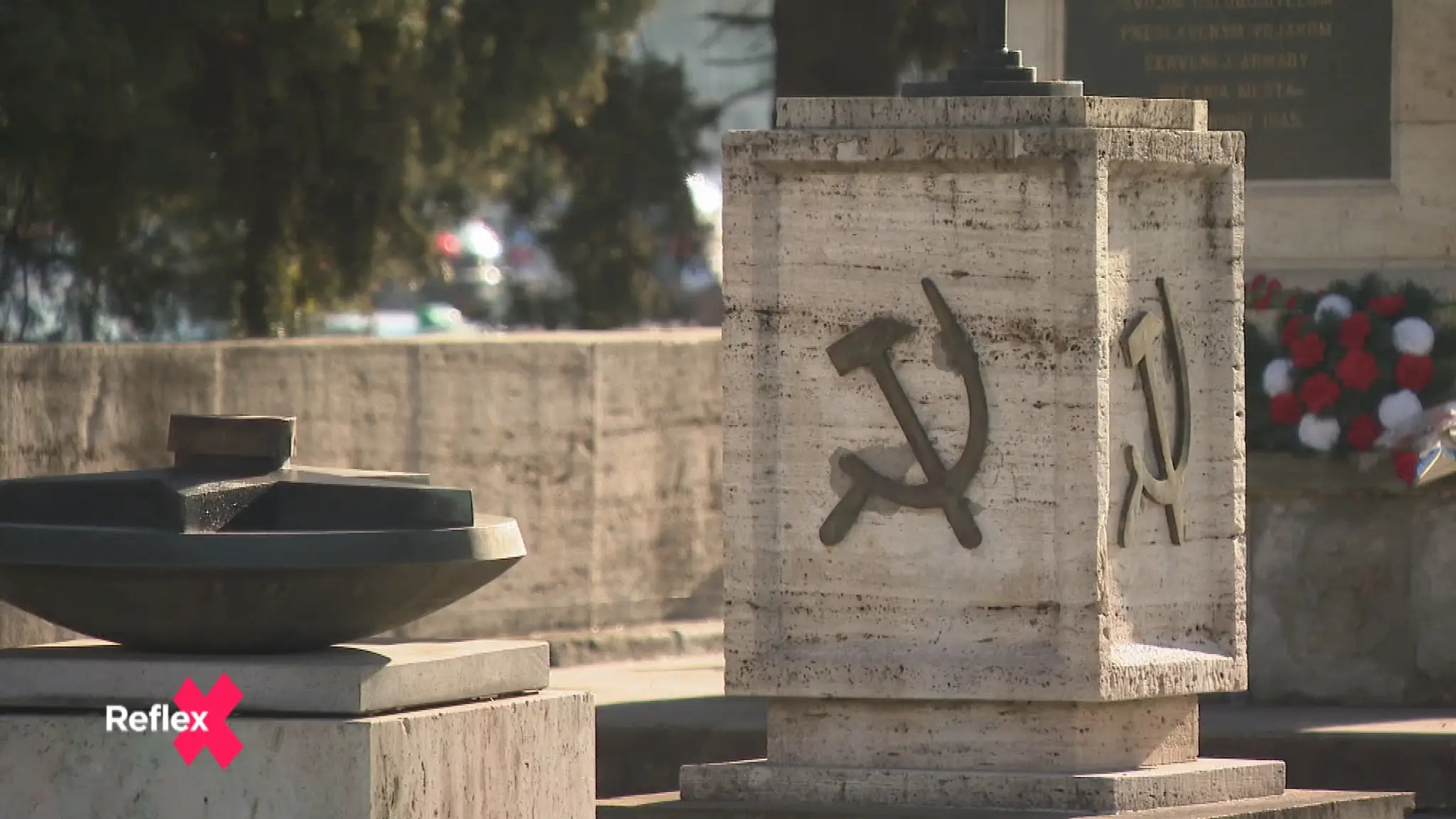 Komunistické symboly na pamätníku rozdelili Košice