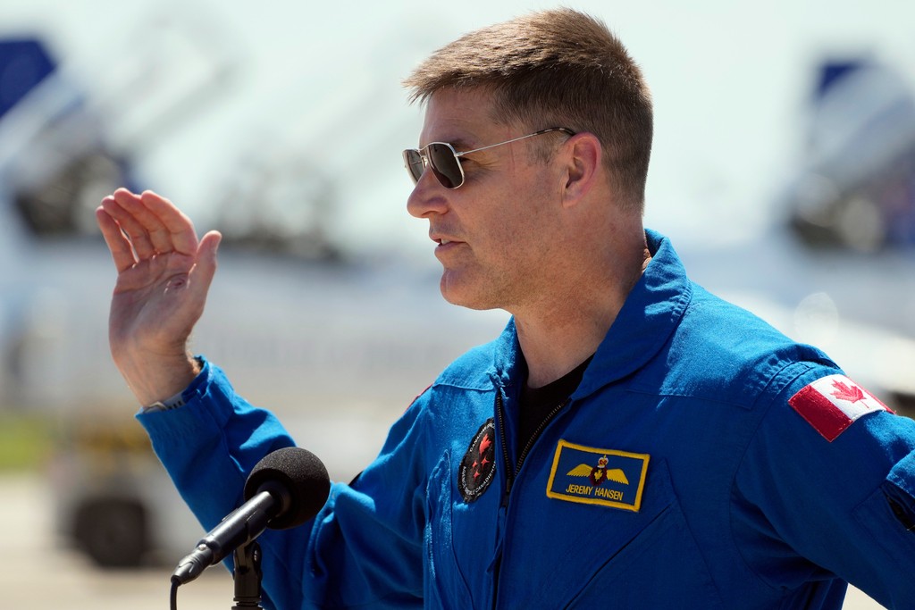 Člen posádky Artemis II, špecialista misie Jeremy Hansen