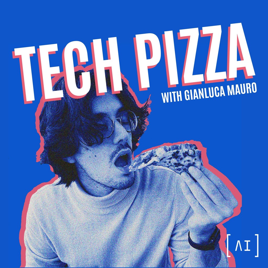 Gianluca Mauro je autorom pravidelného vlogu Tech Pizza.
