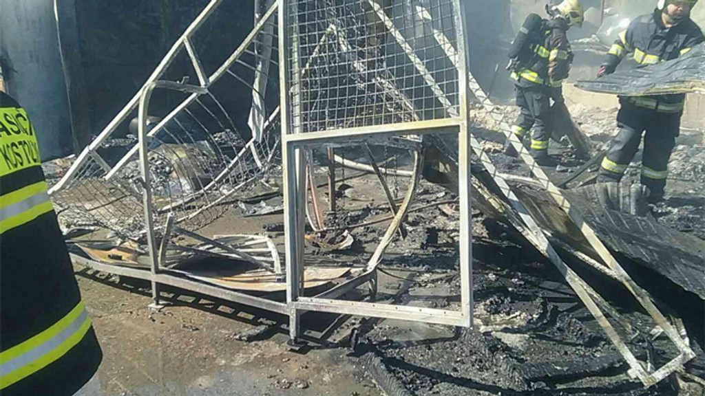 Požiar výrobnej haly v obci Malženice.