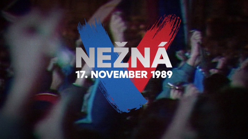 Televízne noviny priniesli mimoriadne rozsiahle spravodajské pokrytie 17. novembra.