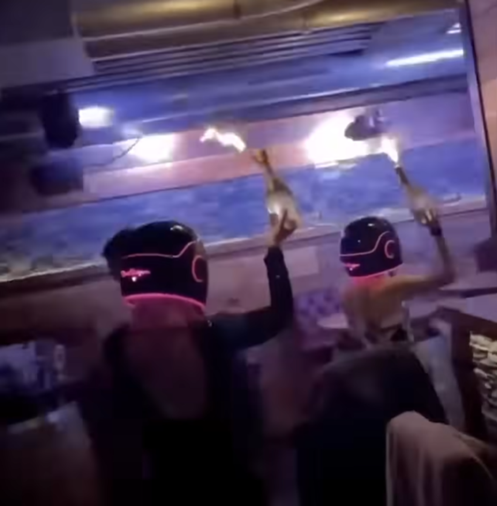 Fontánové prskavky v šampanskom 