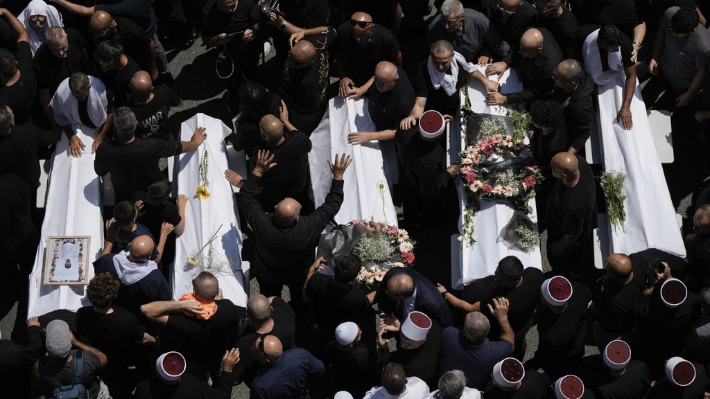 Pohreb obetí na Golanských výšinách