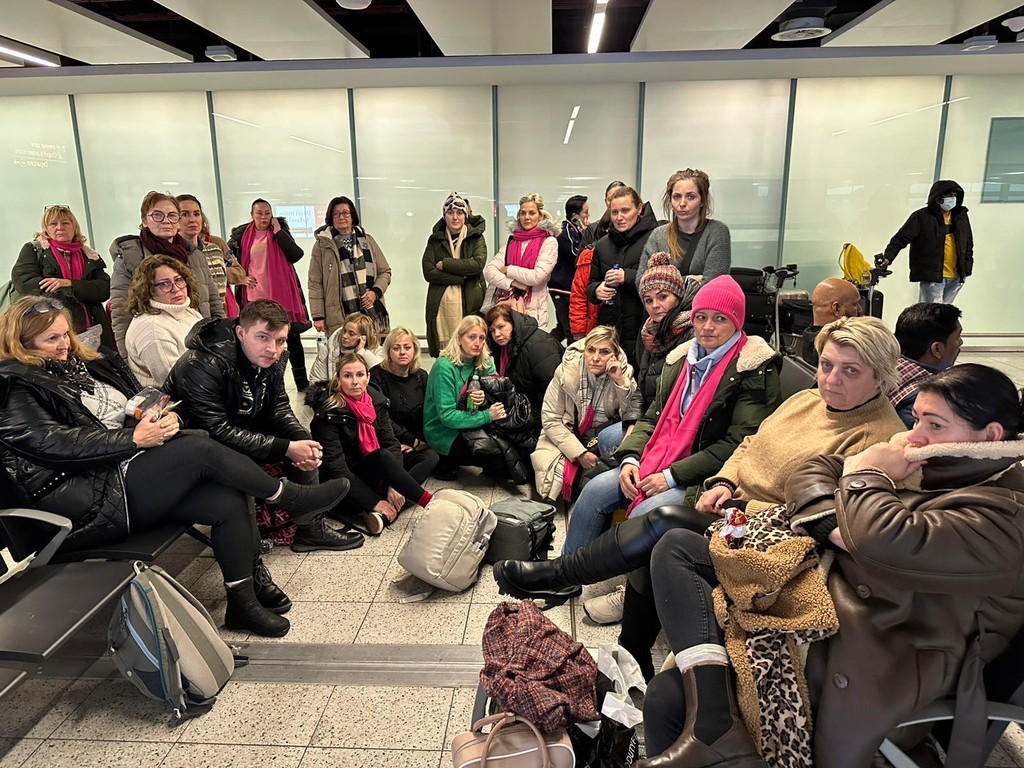 Učiteľky zo Slovenska uviazli na letisku.