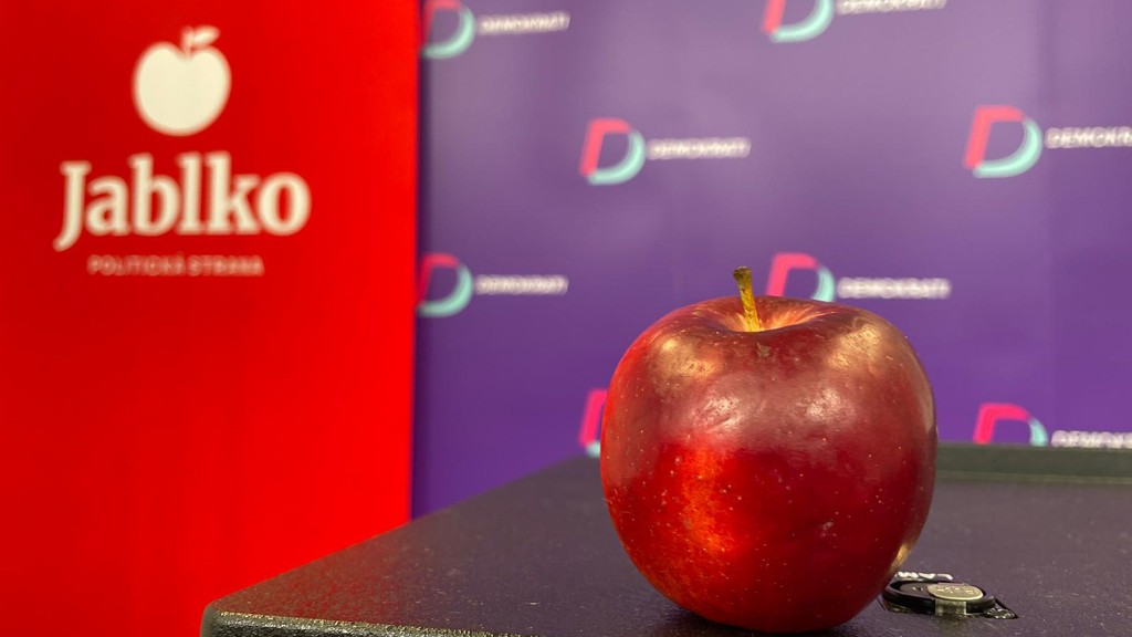 Jablko a Demokrati