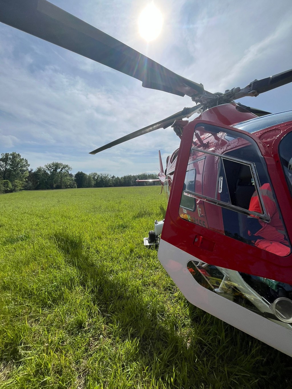 Na pomoc priletel aj vrtuľník.