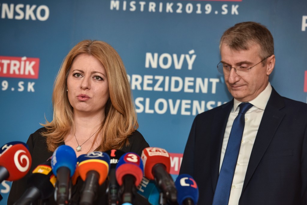 Robert Mistrík sa vzdáva kandidatúry v prospech Zuzany Čaputovej (2019)