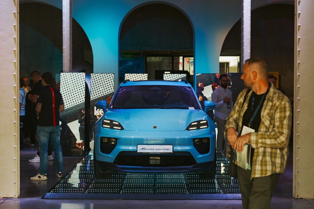 Exkluzívny automobilový partner festivalu Porsche Slovensko. 