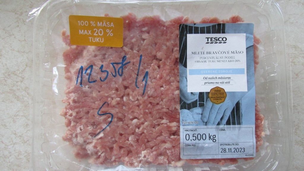 Mleté bravčové mäso, v ktorom objavili salmonelu