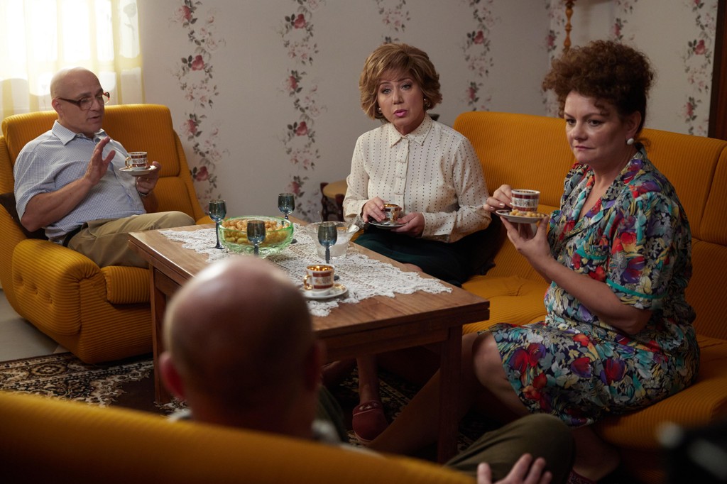 Dušan Cinkota, Gabriela Dzúriková a Anikó Vargová v seriáli Sľub