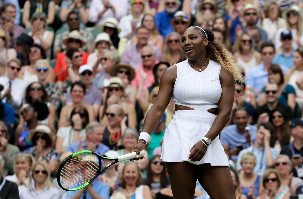 Tenistka Serena Williamsová vo finále Wimblerdonu.