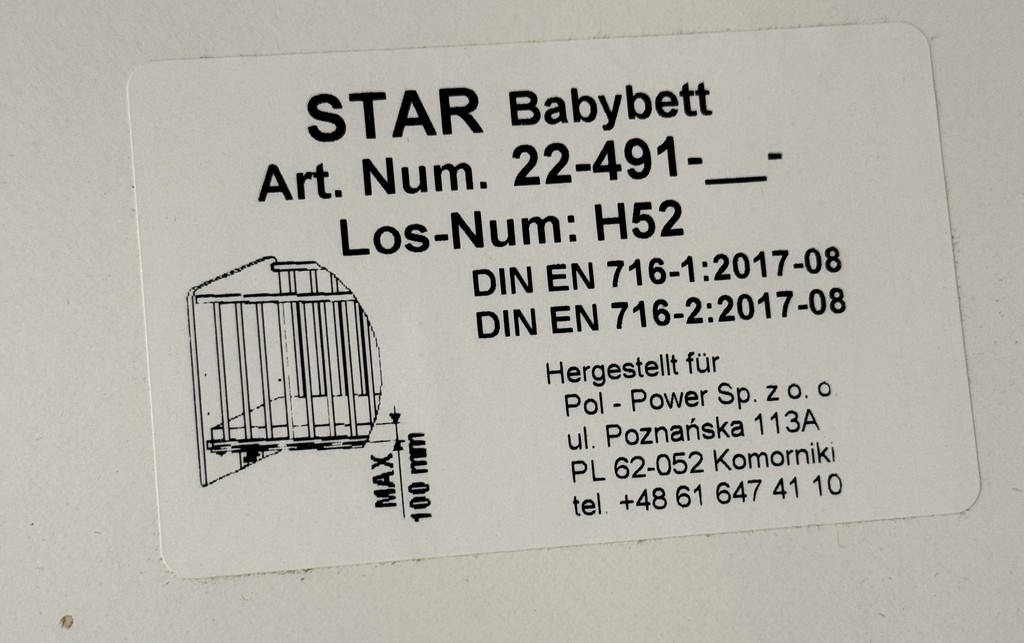 SOI varuje pred nebezpečnou detskou postieľkou. 