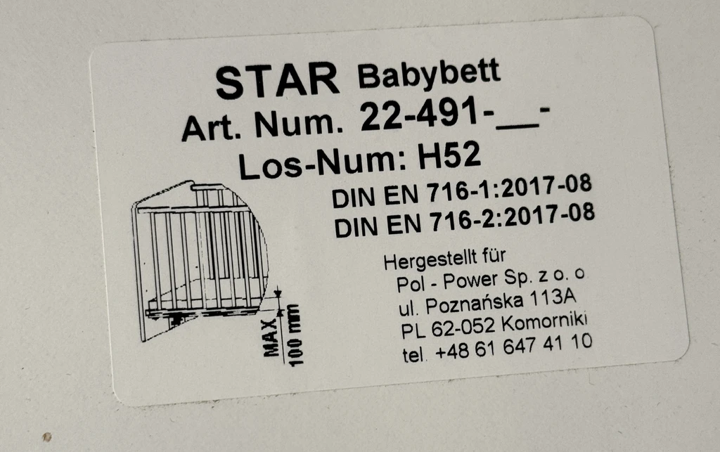 SOI varuje pred nebezpečnou detskou postieľkou. 