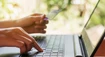 Cez internet banking sa do účtu nedostanete. Veľká banka ohlásila odstávku