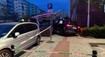 Divoká naháňačka s políciou sa skončila v Petržalke vo fontáne. Padli výstrely a tiekla aj krv