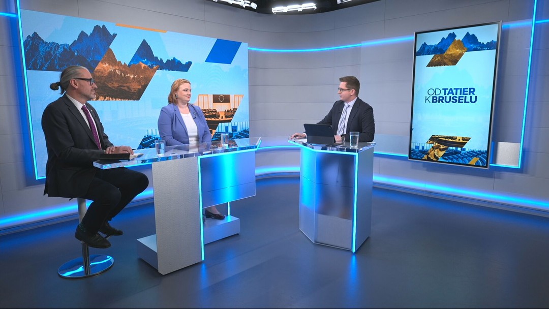 Do kampane sa zapojili zahraniční lídri aj tajné služby. Maďarsko je spojkou amerických aj ruských záujmov, tvrdí Hojsík