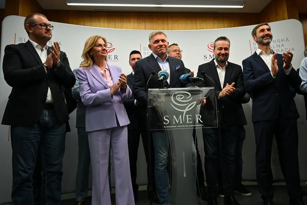 Tlačová konferencia Smeru po zverejnení výsledkov parlamentných volieb