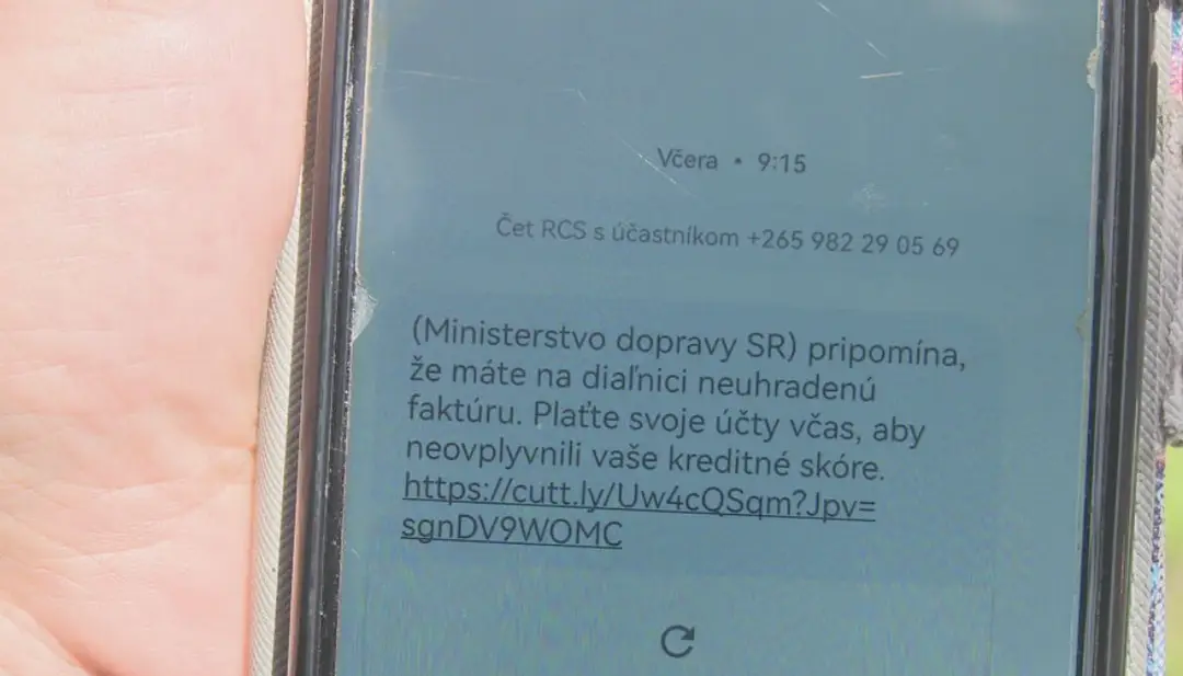 Podvodné SMS správy.