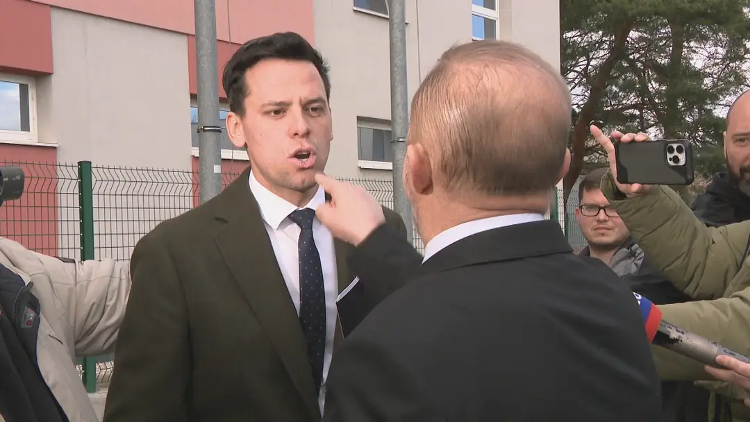 Slovná prestrelka Štefana Harabina a Mariána čekovského.
