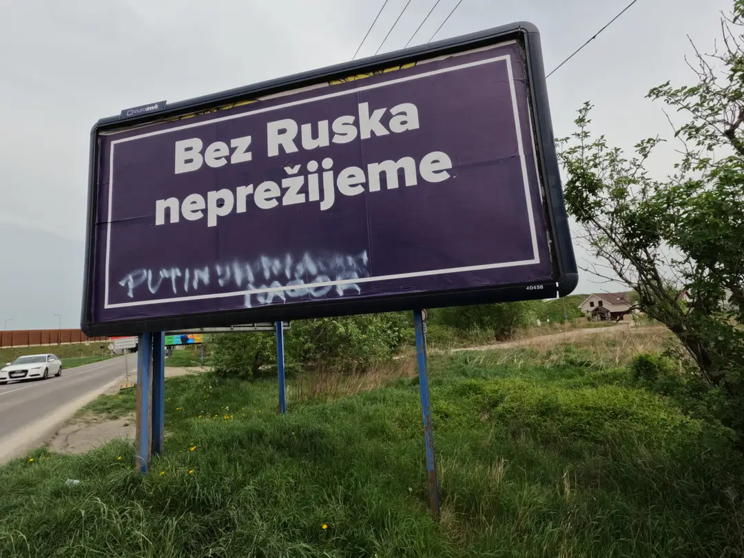 Kontroverzná billboardová kampaň.
