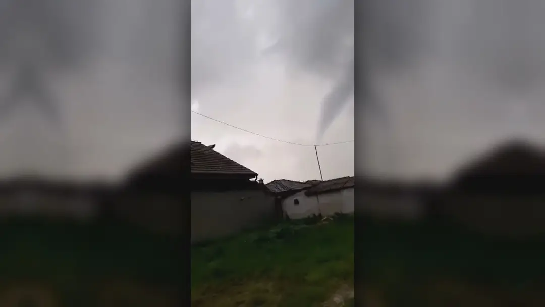 Tornádo sa priblížilo k Záhoriu.