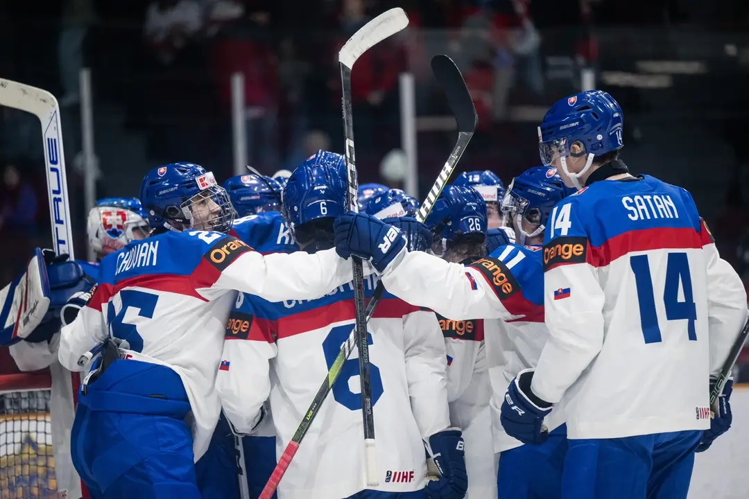 Slovenskí hokejisti do 20 rokov na MS 2025.