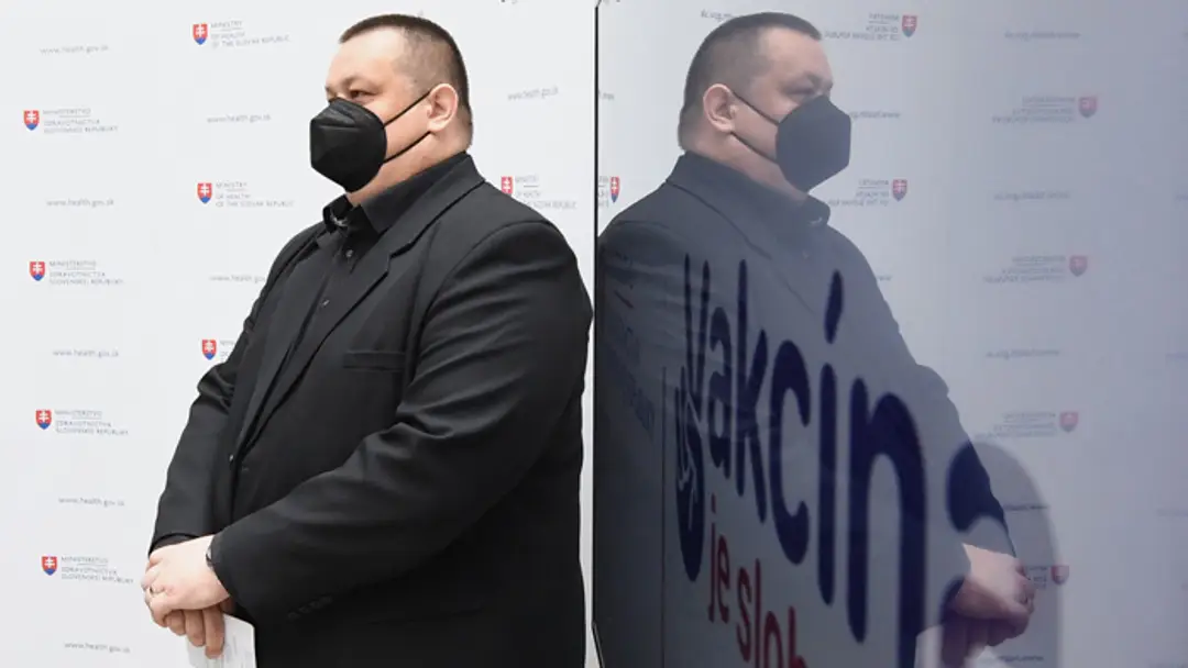 Hlavný hygienik Ján Mikas.