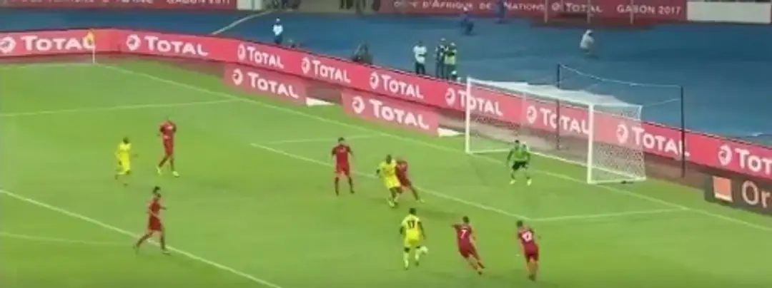 Akcia Musonu v dueli Zimbabwe - Tunisko.