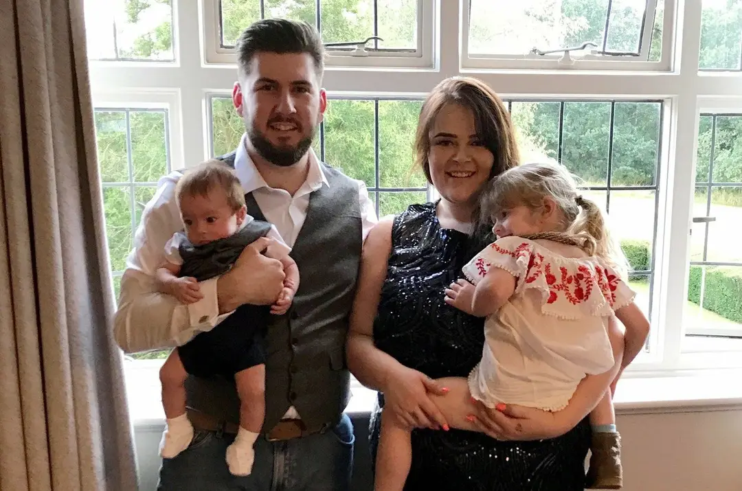 Šťastní rodičia.